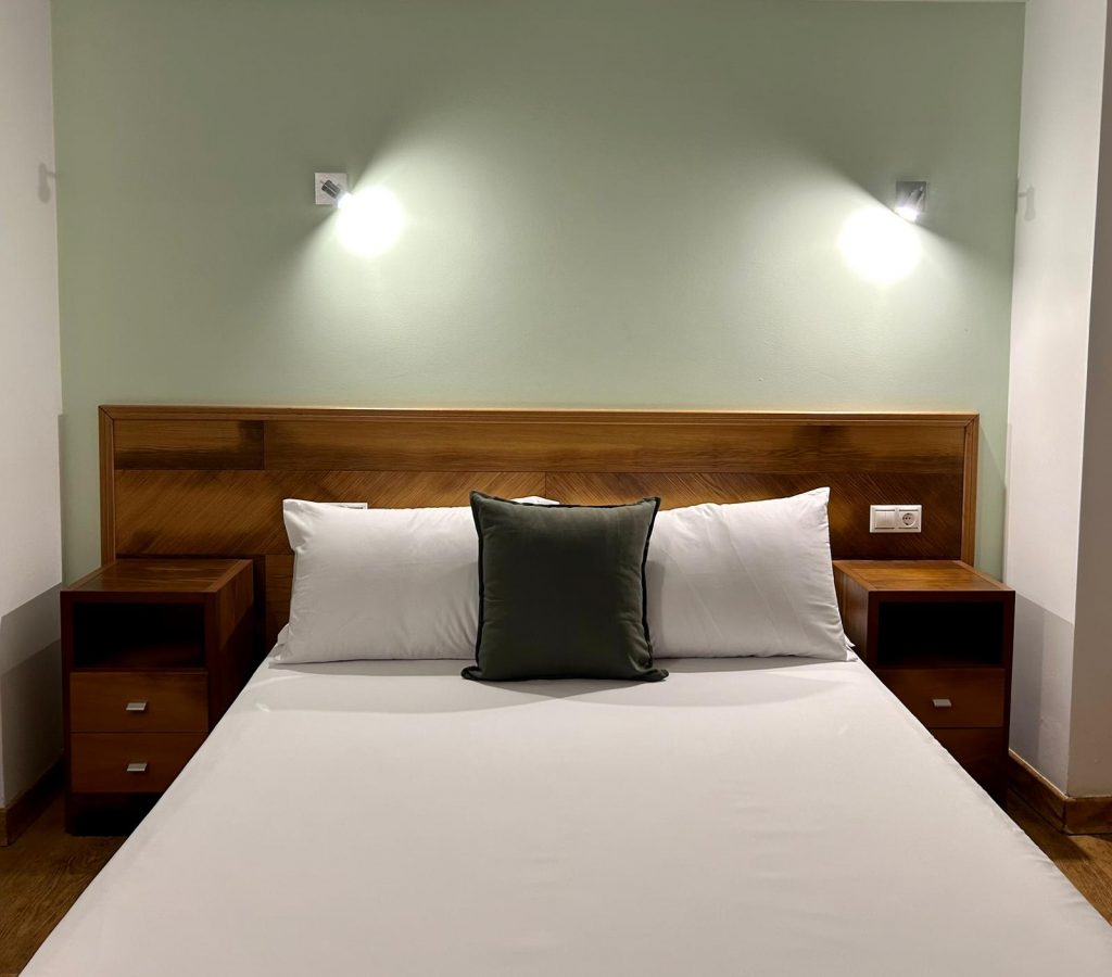 WhatsApp Image 2023-03-24 at 19.47.47